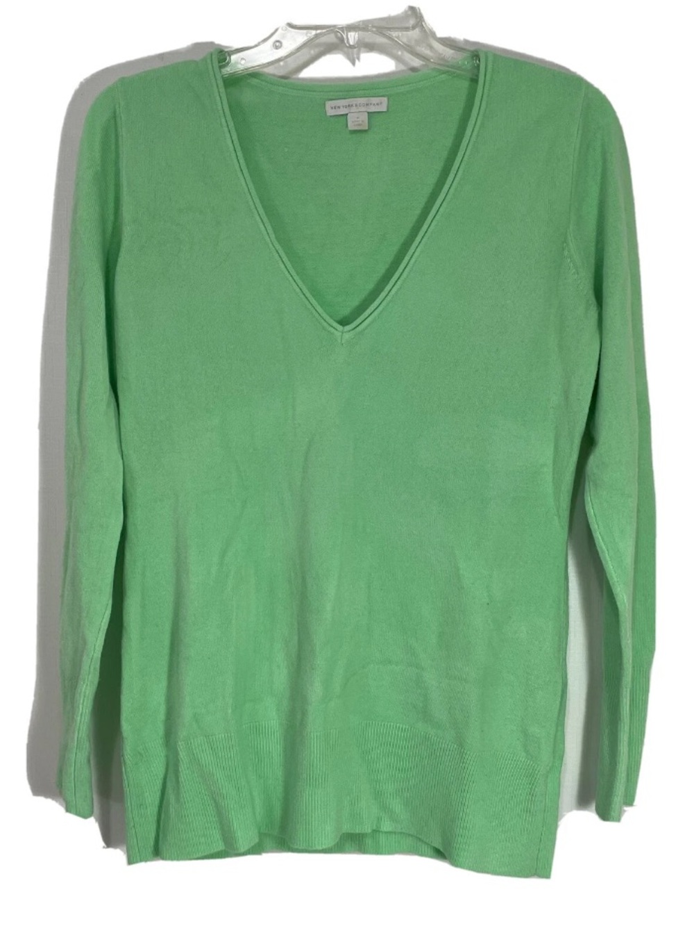 New York & Company Sweater M Green Luxe Soft Pullover Career Work Wear